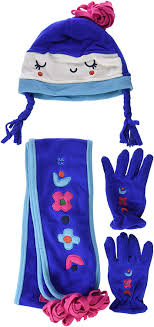 
  Complete hat scarf and gloves from the Tuc Tuc Clothing line fleece scarf and gloves with
  co...